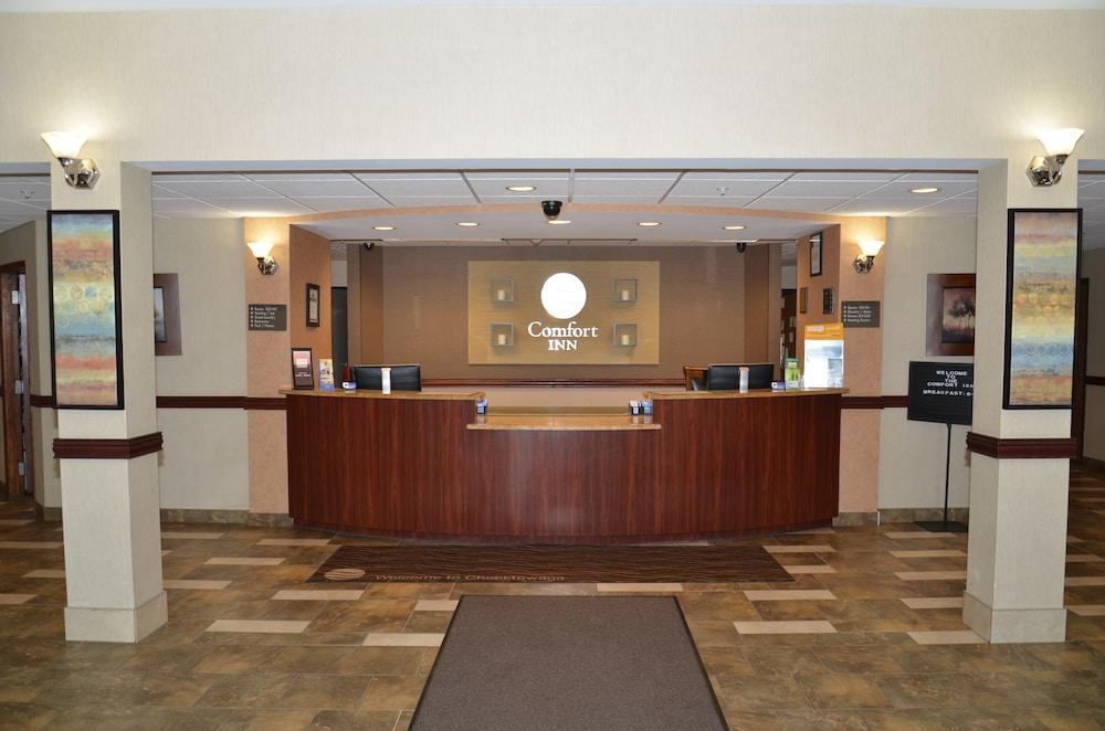 Quality Inn Near Walden Galleria Mall Cheektowaga Bagian luar foto
