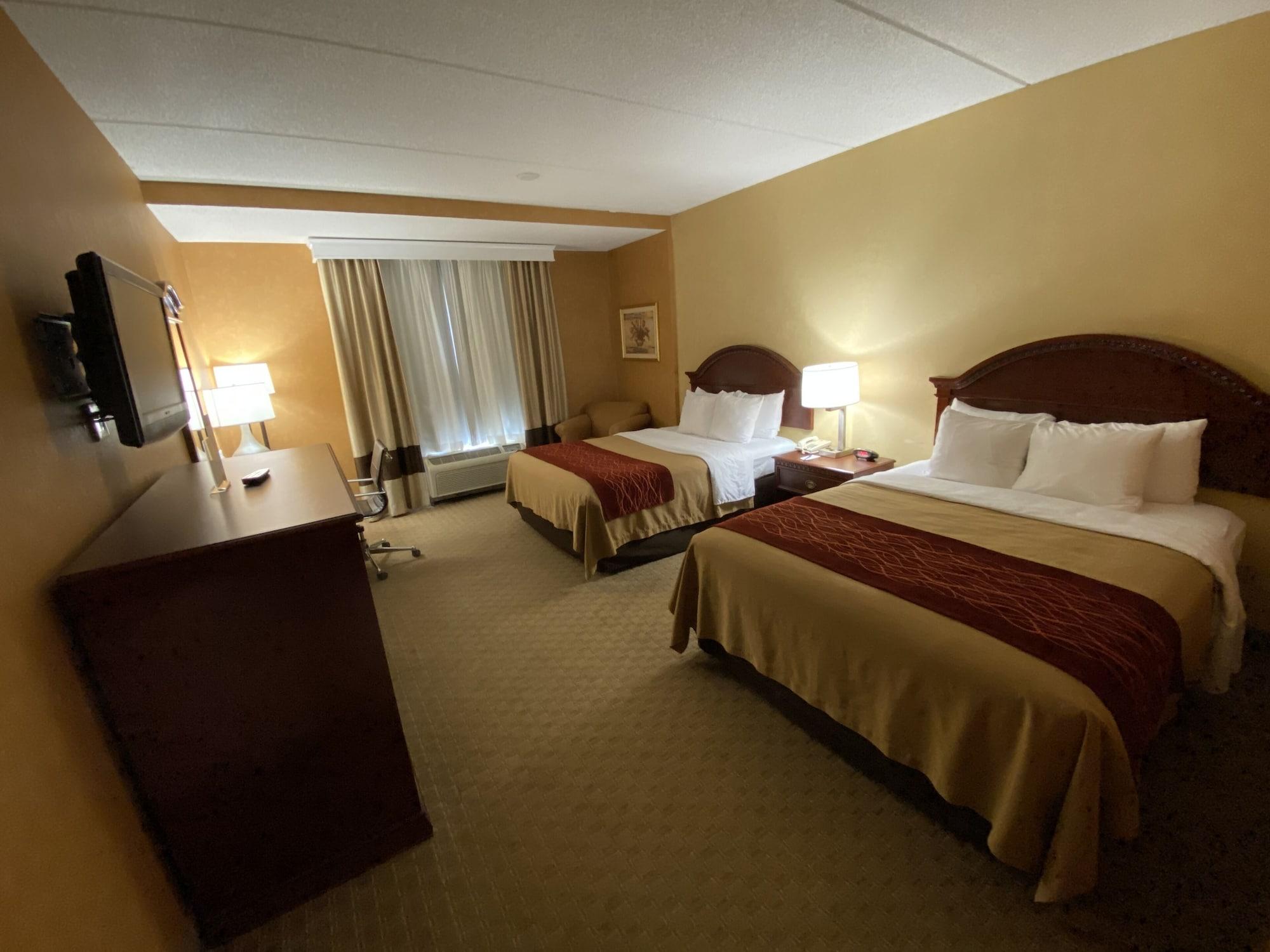 Quality Inn Near Walden Galleria Mall Cheektowaga Bagian luar foto