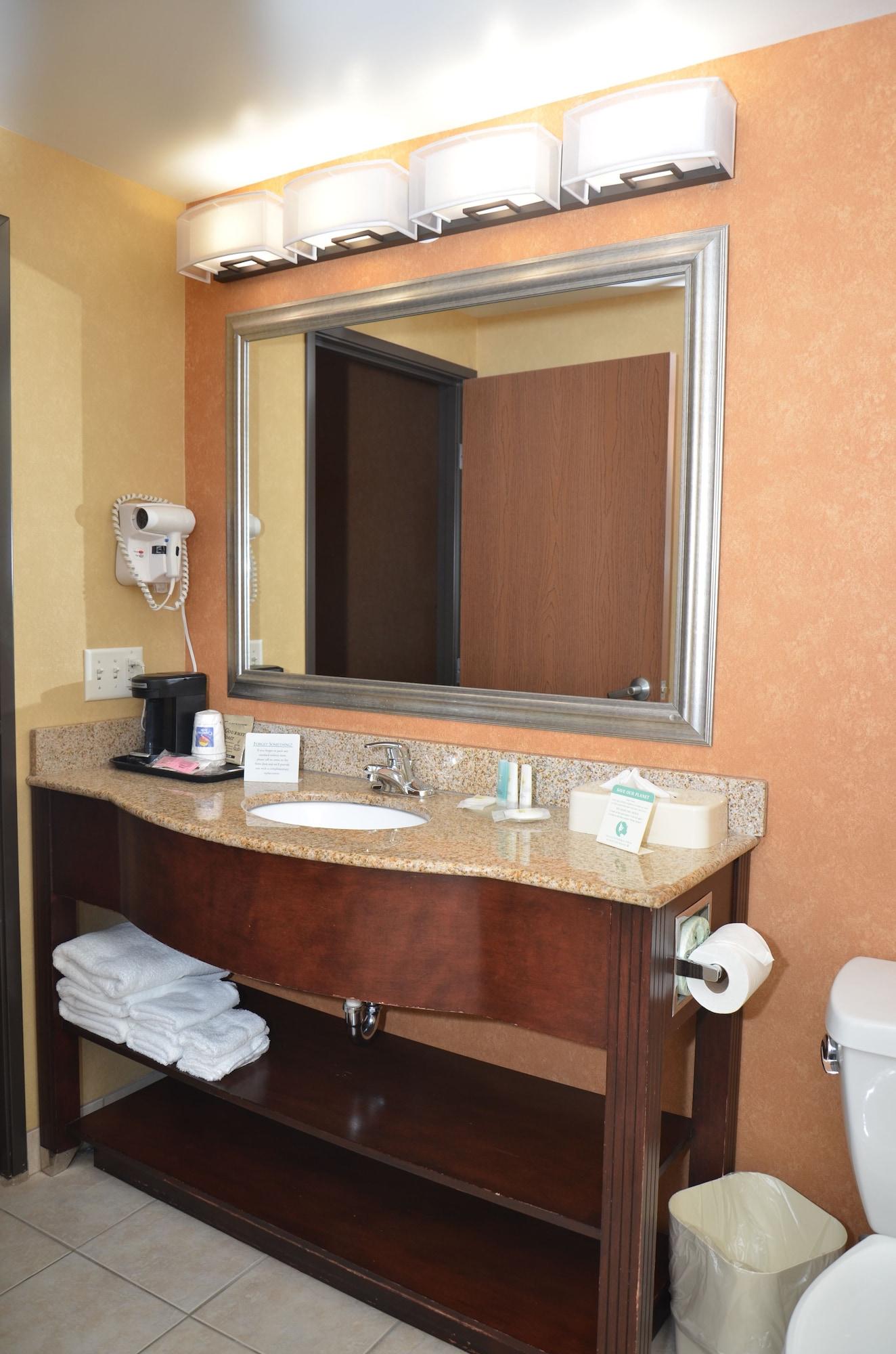 Quality Inn Near Walden Galleria Mall Cheektowaga Bagian luar foto
