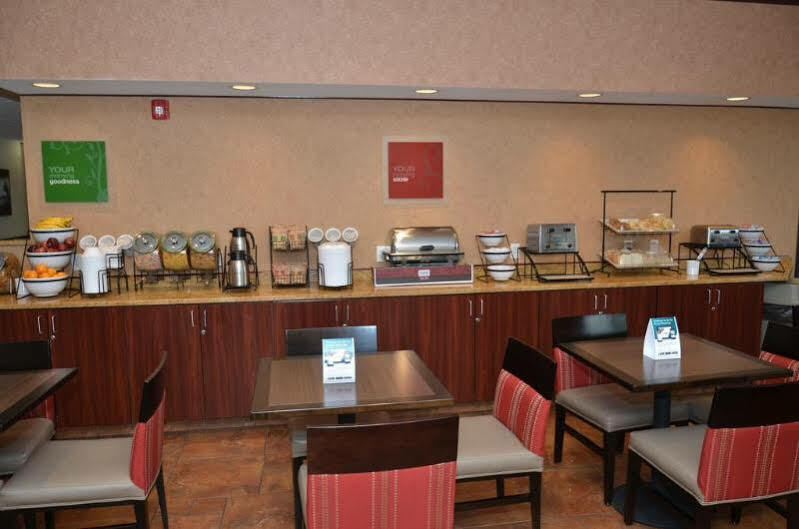 Quality Inn Near Walden Galleria Mall Cheektowaga Bagian luar foto