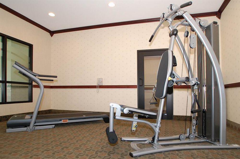 Quality Inn Near Walden Galleria Mall Cheektowaga Bagian luar foto